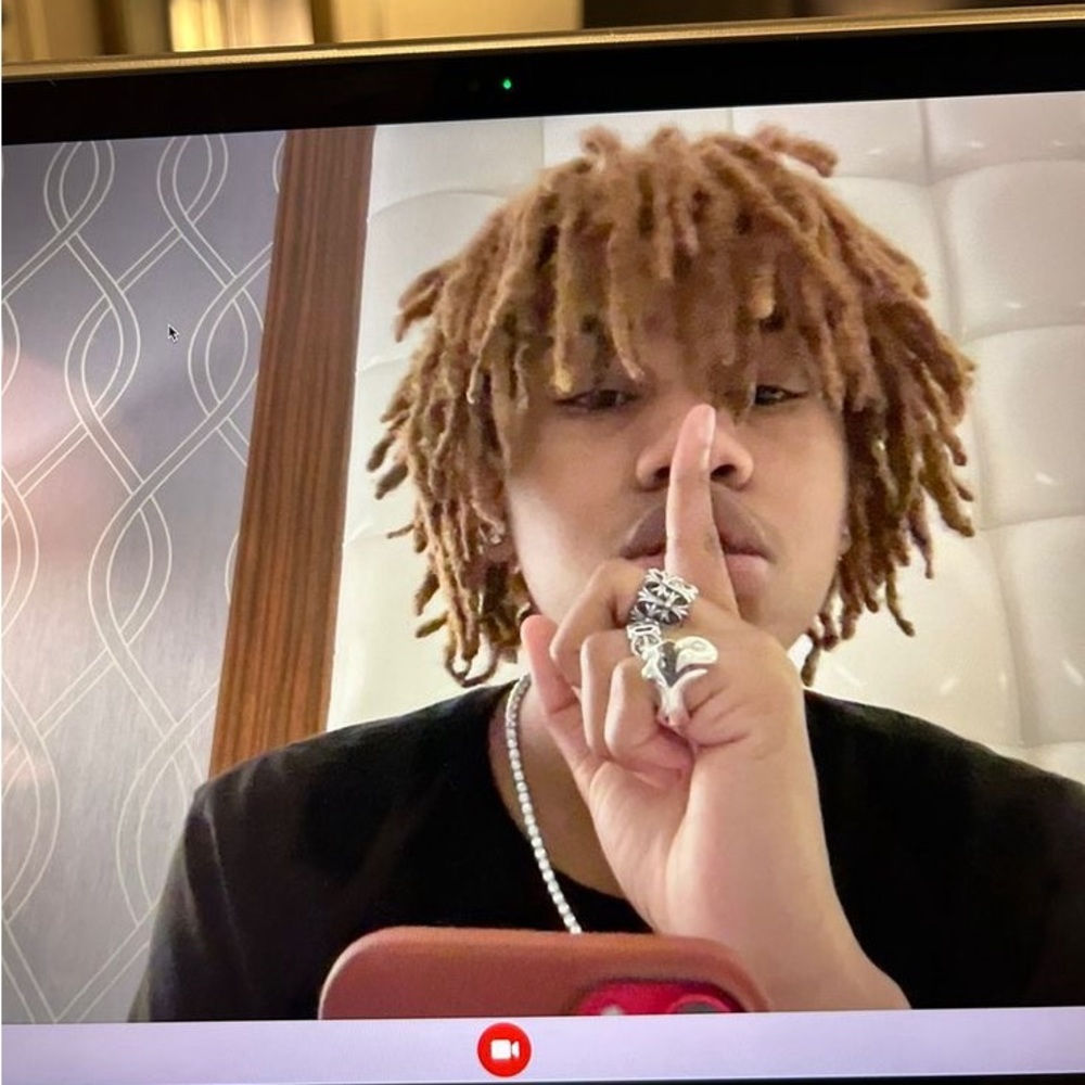 Meet your Posher, Xavier